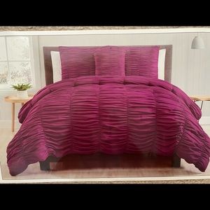 Full/Queen Comforter